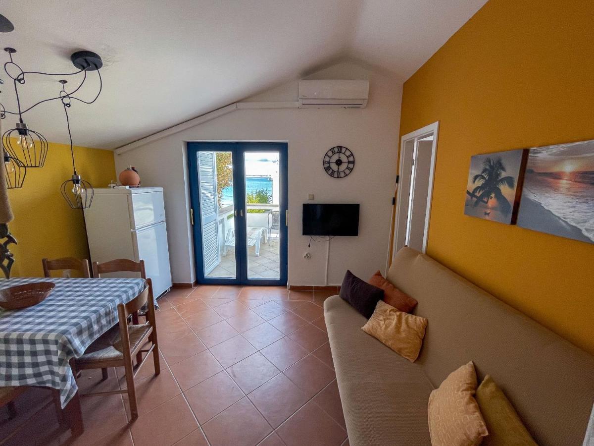 Apartments As Privlaka  Extérieur photo
